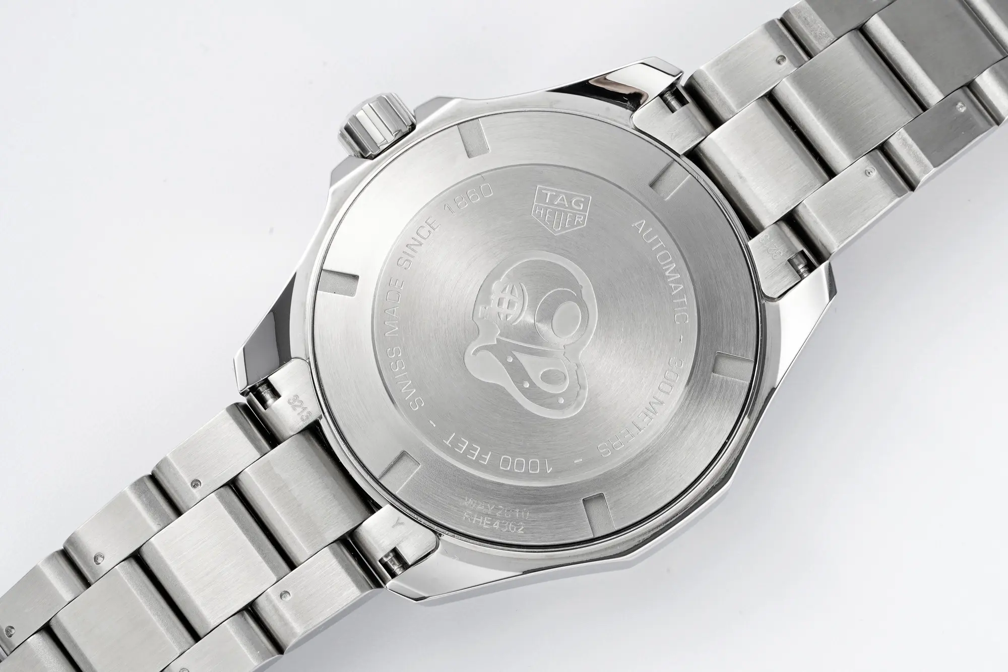 V6 Factory TAG Heuer Super Aquaracer Series Replica Watch – Silver Stainless Steel, White Dial, Formal Casual Super Clone Style - 图片 3