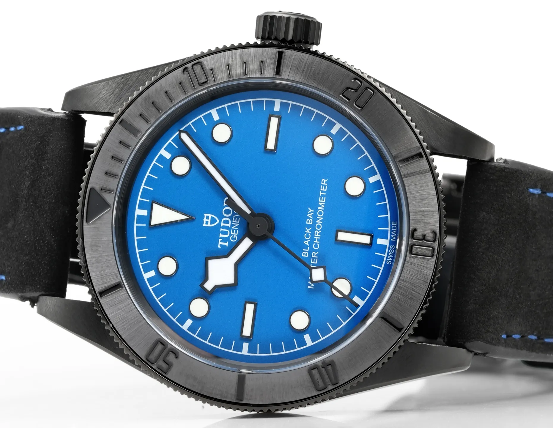 Tudor Black Bay Blue Dial Automatic Diver’s Watch with Black Leather Strap - 图片 4
