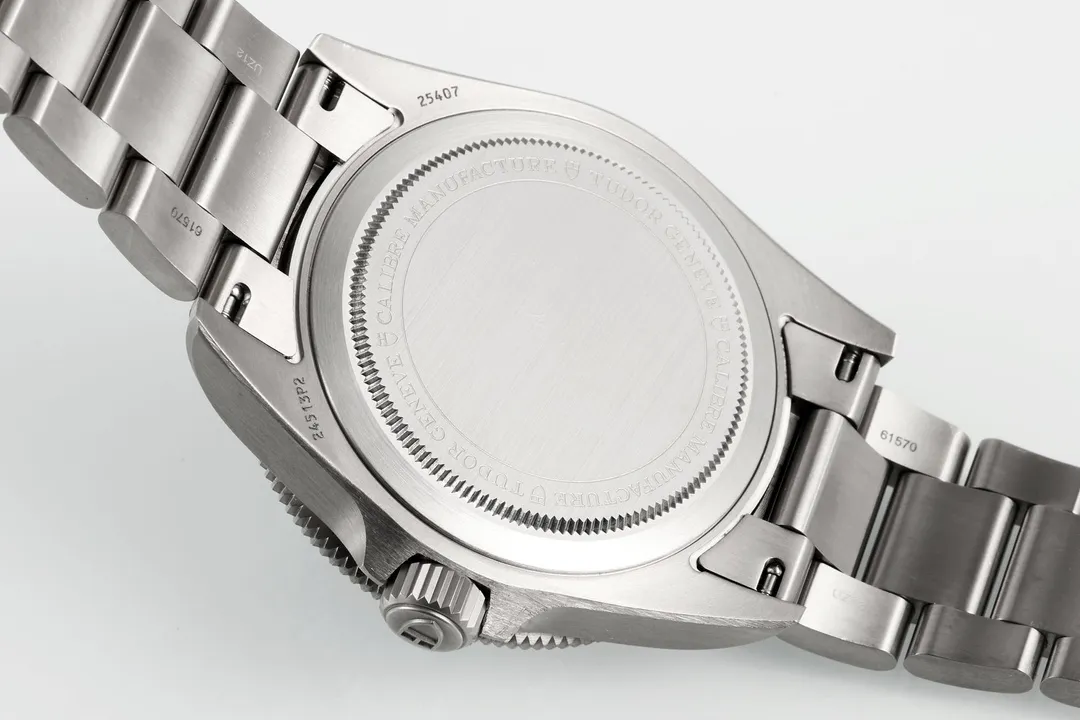 Tudor Pelagos Automatic Black Dial Titanium Diver’s Watch with Silver Metal Bracelet - 图片 8