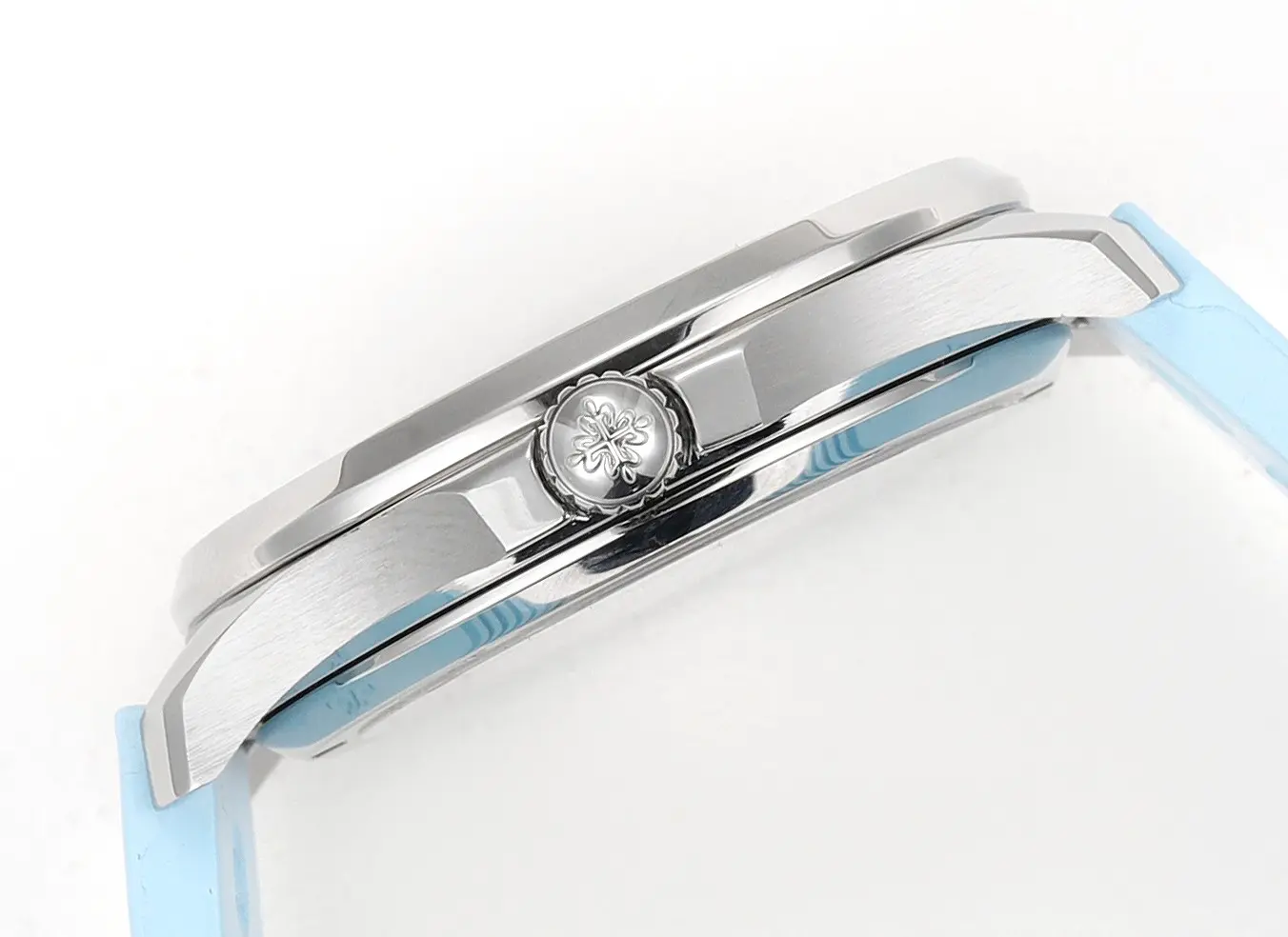 TW Factory Patek Philippe Aquanaut Mechanical Watch Blue Rubber – Premium Super Clone Replica - 图片 4