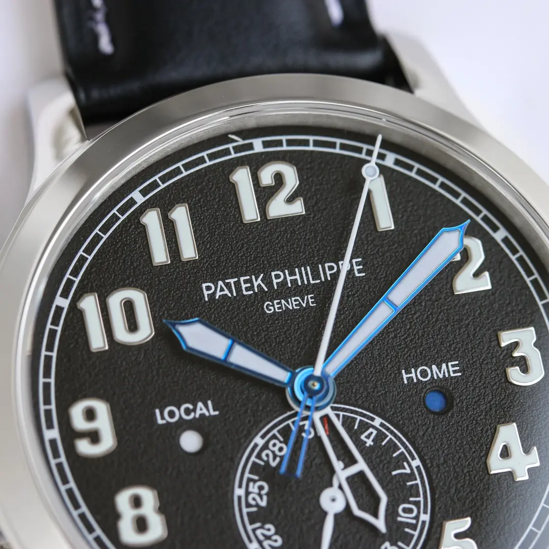 TW Factory Patek Philippe Calatrava Pilot Travel Time Black Dial Super Clone Replica Watch - 图片 4