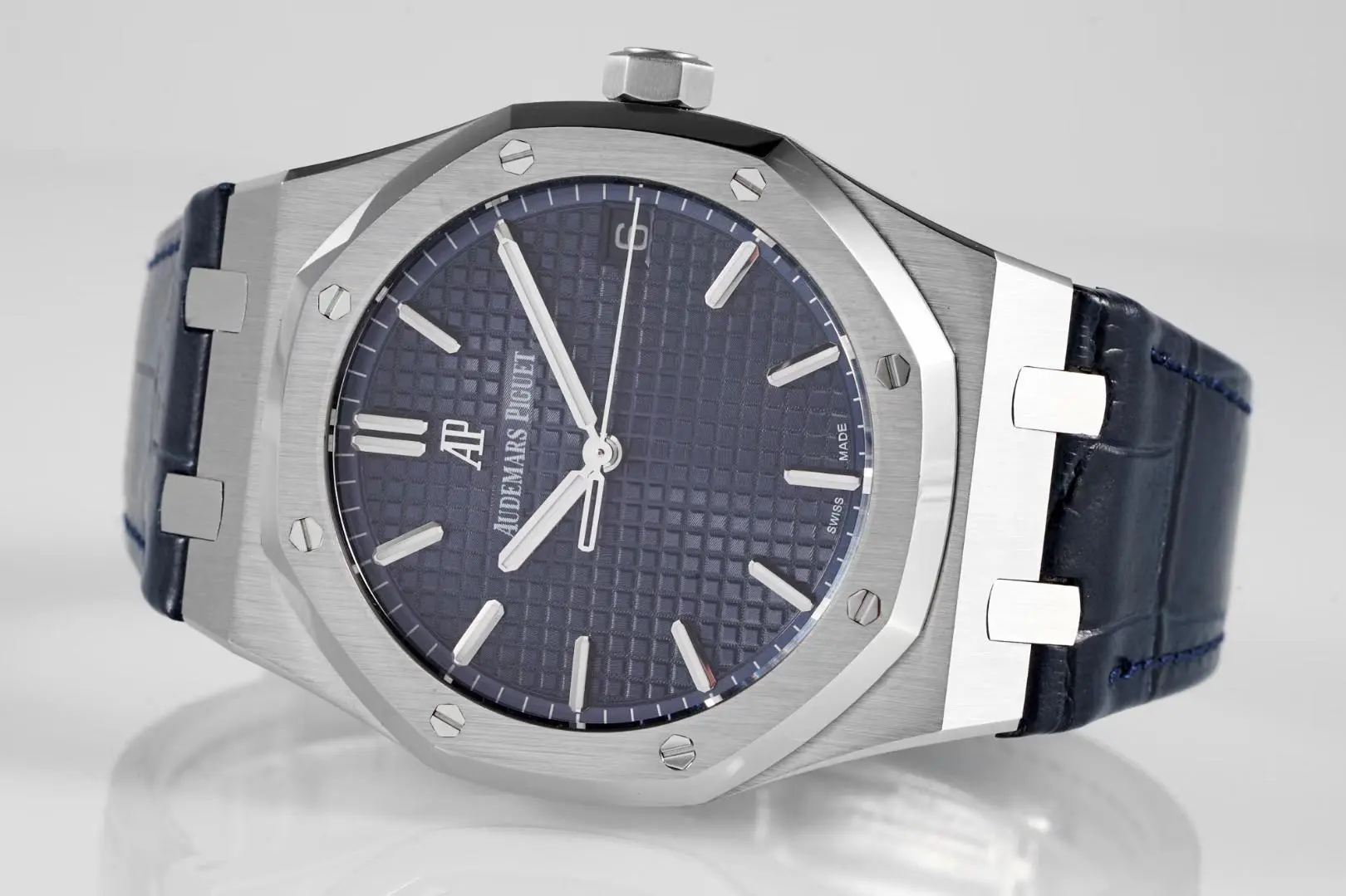 TWA Factory Audemars Piguet Royal Oak 15500 Blue Leather Super Clone Watch - 图片 4
