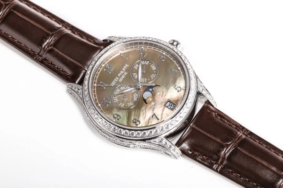 TWA Factory Patek Philippe Complications 4947R Brown Leather Super Clone Replica Watch – Premium Super Clone Watches - 图片 9