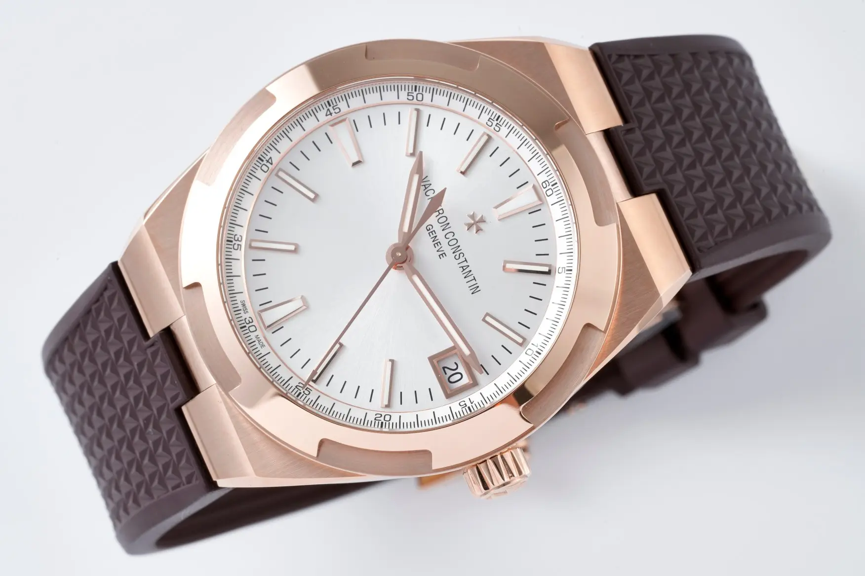 TWA Factory Vacheron Constantin Overseas 4500V Series – Rose Gold Case, Brown Rubber Strap, Luxury Automatic Super Clone Watch – Best Replica Quality - 图片 7