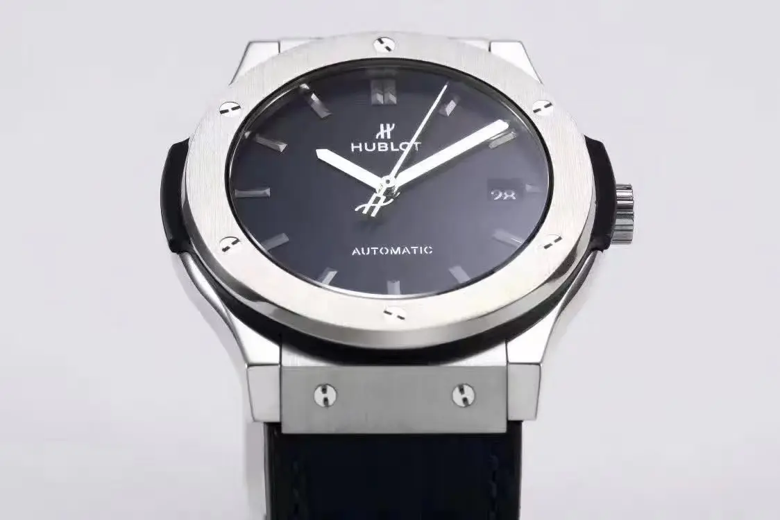 V6 Factory Hublot Classic Fusion WWF Edition – Titanium Polished Brushed Case, Black Dial, Automatic Super Clone Watch - 图片 8