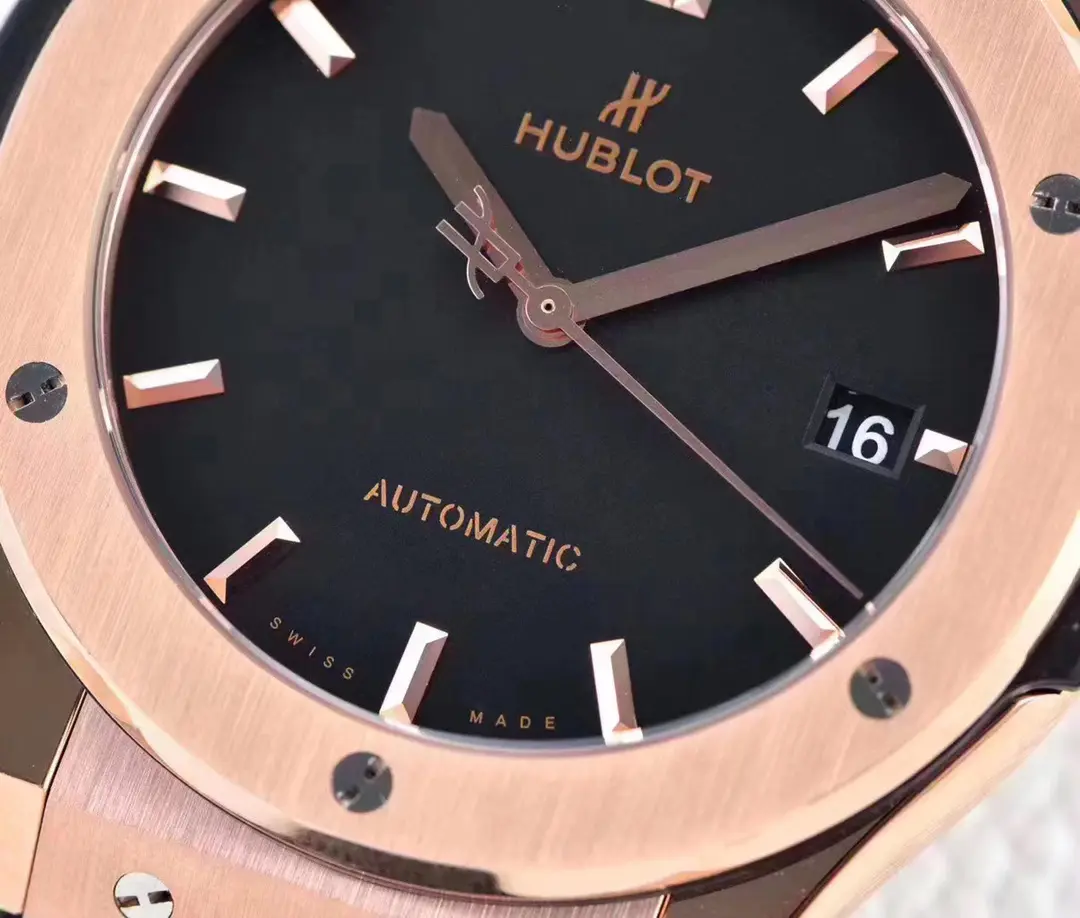 V6 Factory Hublot Classic Fusion Super Clone Watch – Rose Gold with Black Dial - 图片 4