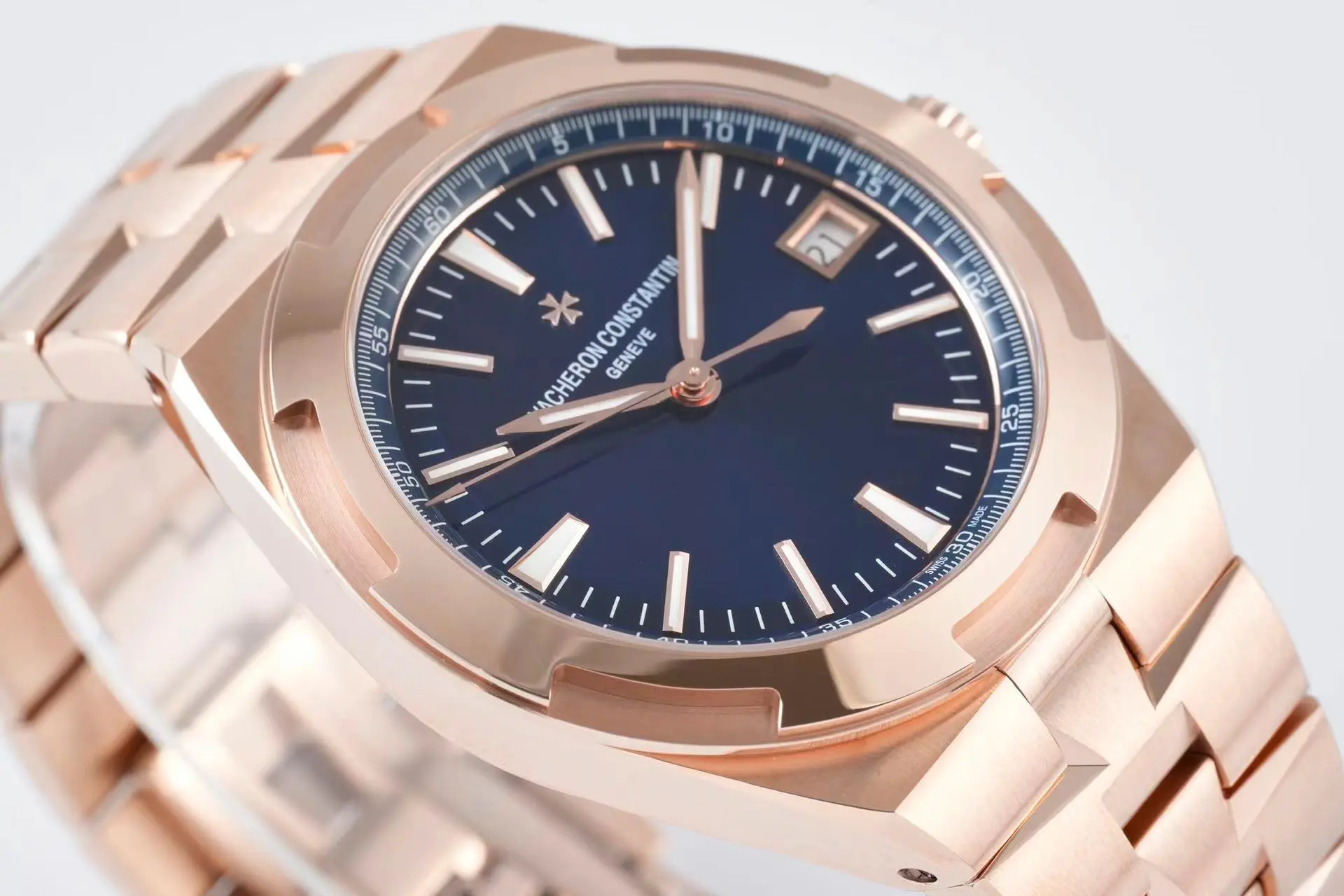 PPF Factory Vacheron Constantin Overseas 4500V Series – Rose Gold Case, Blue Dial, Automatic Super Clone Watch – Best Replica Quality - 图片 5