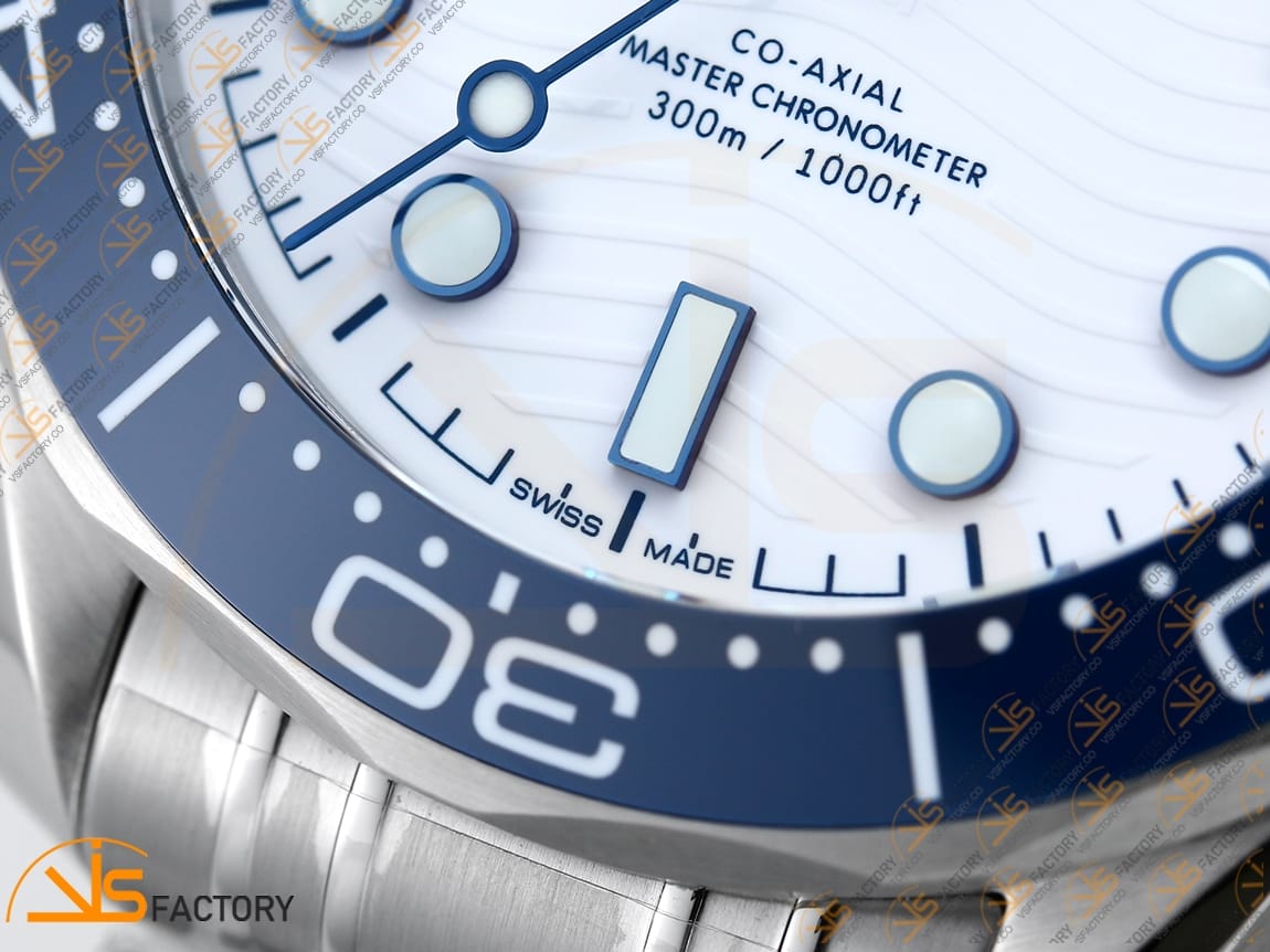 VS Factory Omega Seamaster 300M America’s Cup White Dial Stainless Steel VS8800 Movement - 图片 7