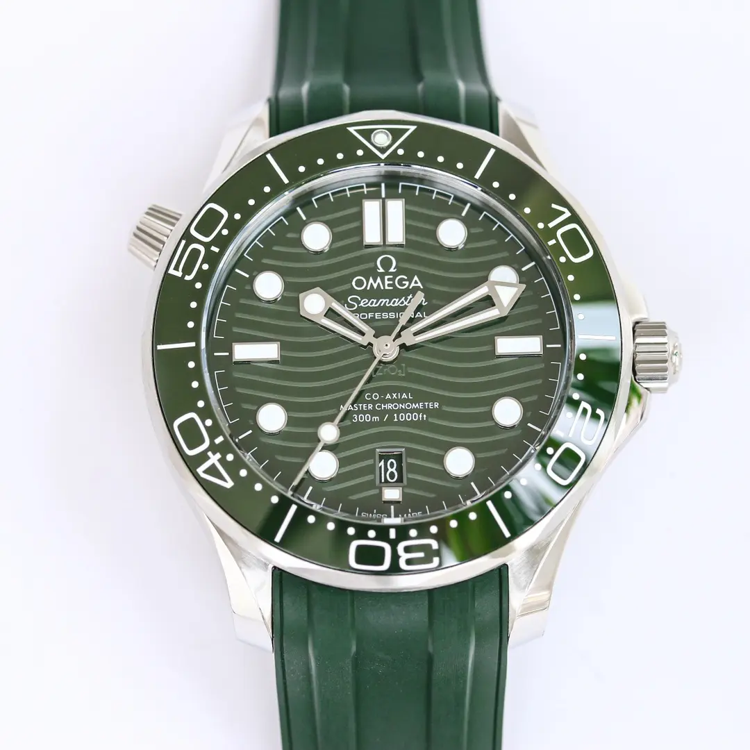 VS Factory Omega Seamaster Diver 42mm Green Rubber – Premium VSF Watches