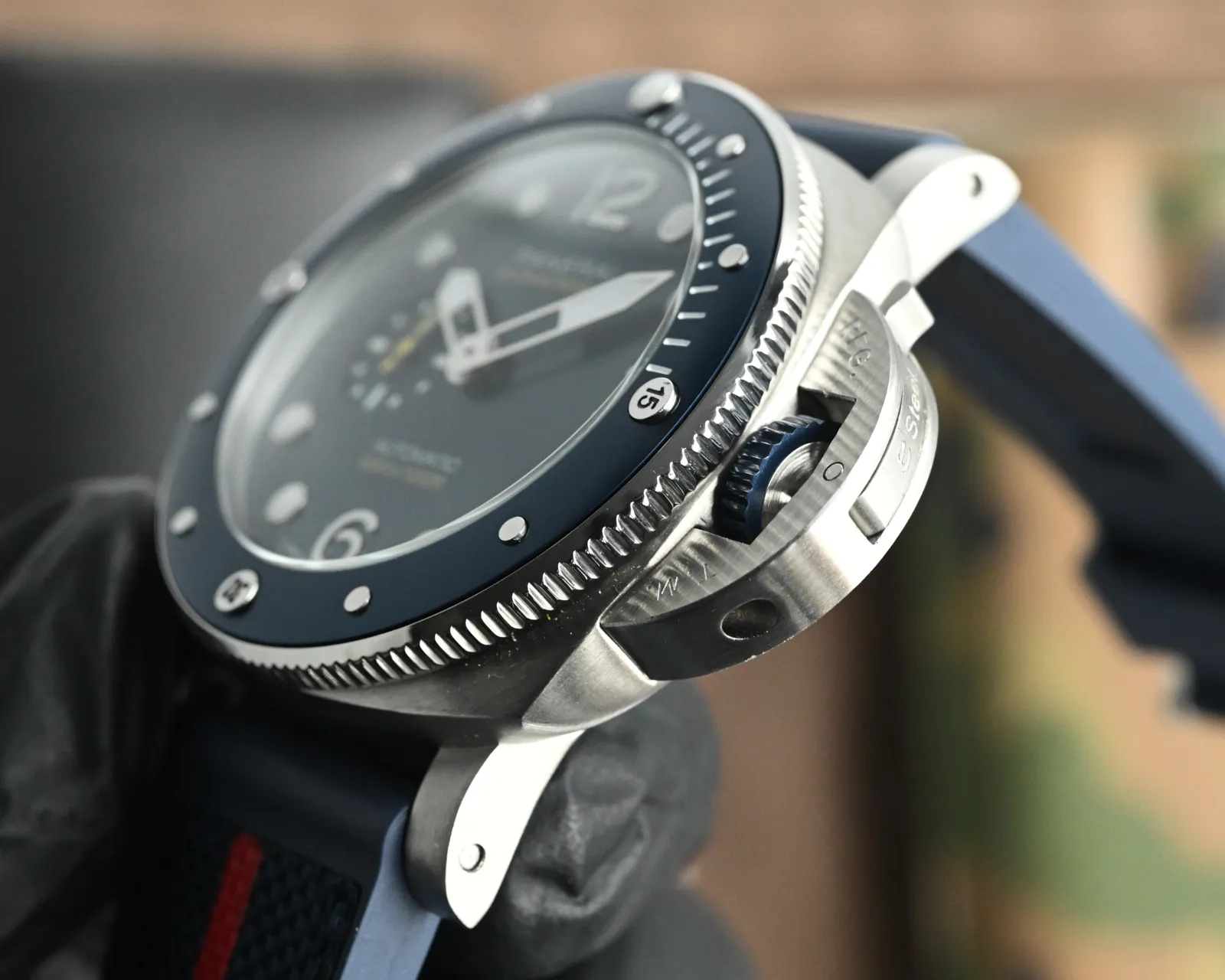 VS Factory Panerai Submersible Automatic Blue Dial Men’s Dive Watch with Blue Fabric Strap – 300m Water Resistant - 图片 4