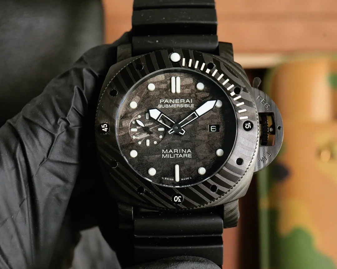 VS Factory Panerai Submersible Marina Militare Carbotech Black Dial Automatic Dive Watch with Rubber Strap