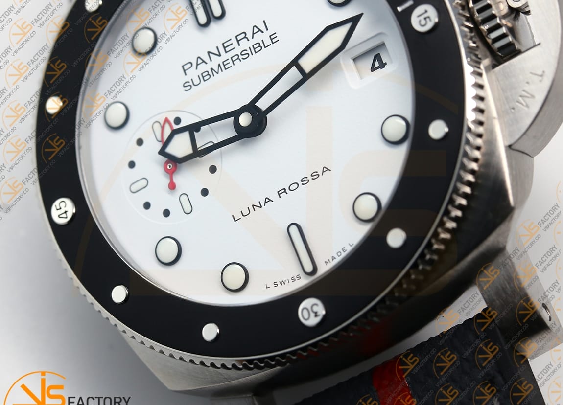 VS Factory Panerai Submersible PAM1579 Luna Rossa Black Dial Gray Nylon Strap P.900 Movement - 图片 9