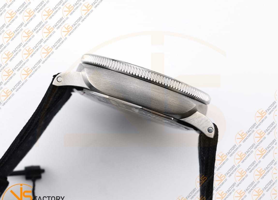 VS Factory Panerai Submersible PAM984 Mike Horn Black Dial Titanium P.9010 Movement - 图片 11