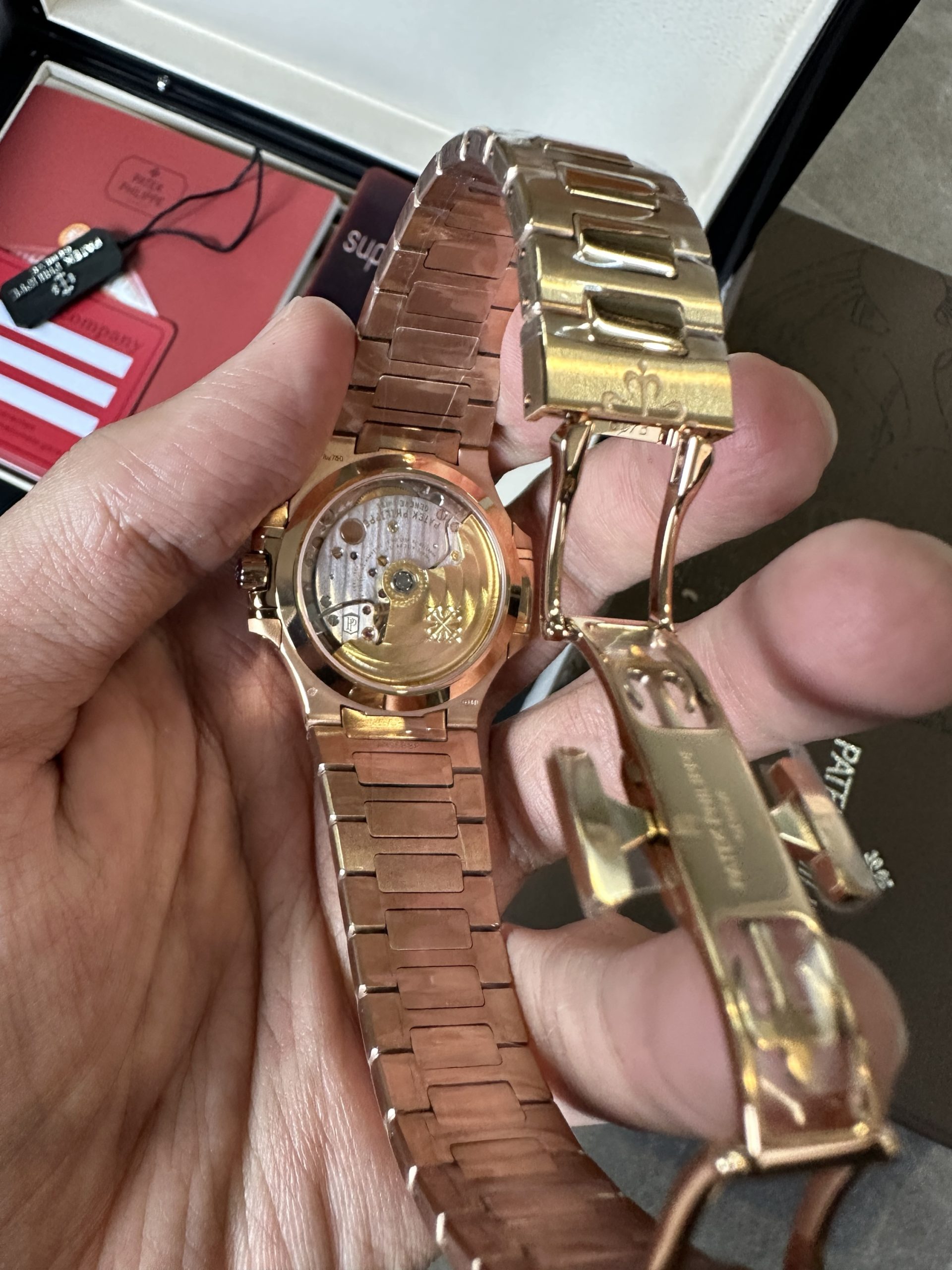 Women Nautilus Patek Philippe Watch Replica Rose Gold 7118 - 图片 10