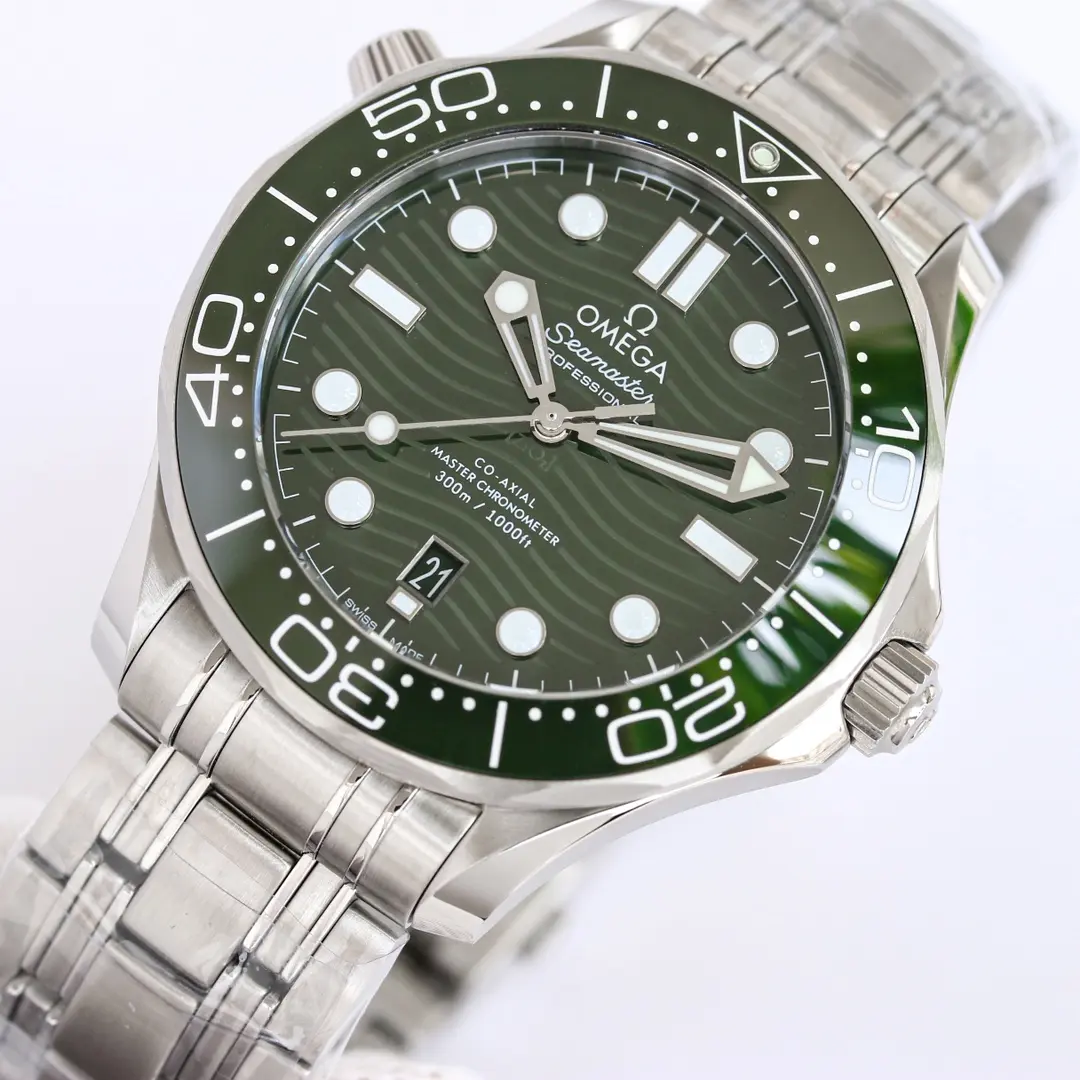 ZF Factory Omega Seamaster Green Ceramic Watch by VSF Watches – Premium Quality Timepiece - 图片 3
