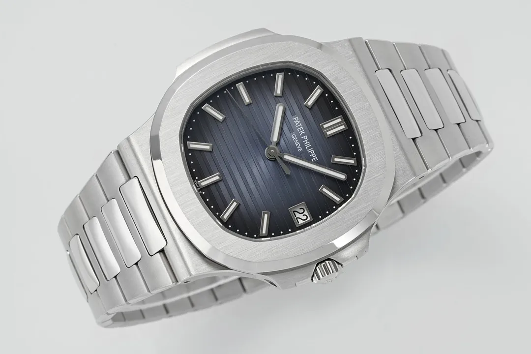 ZF Factory Patek Philippe Nautilus 5811G Blue Dial Steel Super Clone Replica Watch - 图片 4