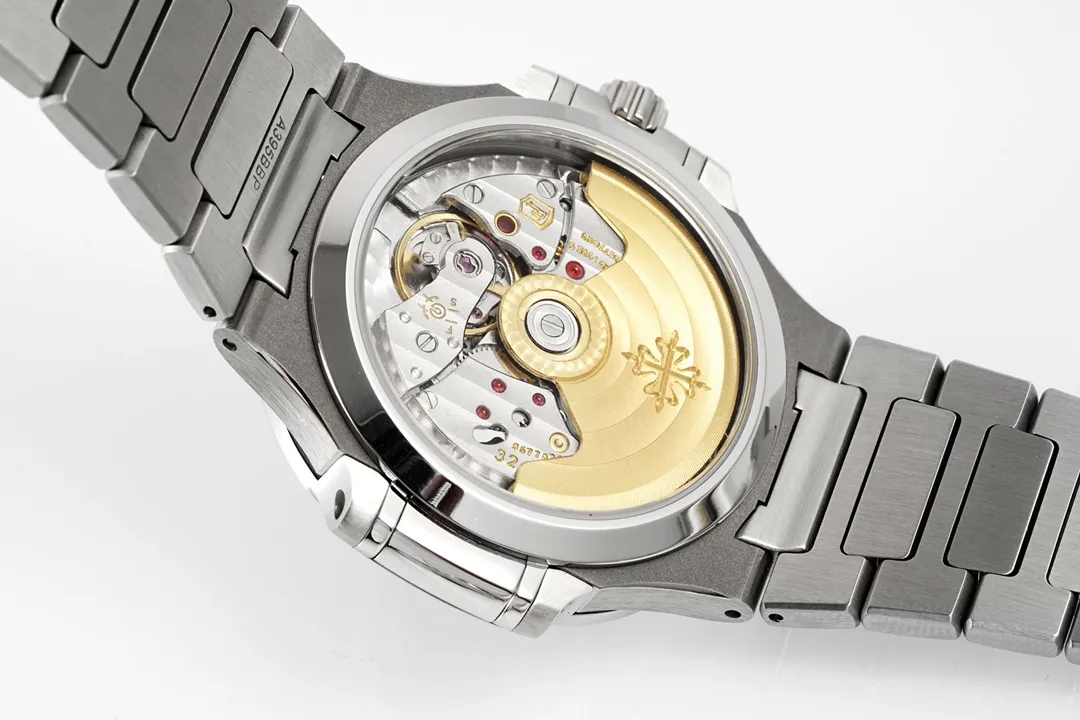 ZF Factory Patek Philippe Nautilus 7118 Grey Dial Steel Super Clone Replica Watch - 图片 8