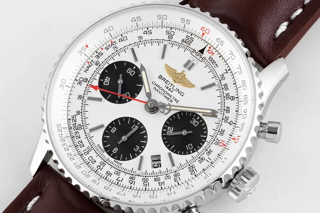 ZF Factory RWF Navitimer B01 Panda Dial Brown Leather – Premium Super Clone Watch - 图片 3